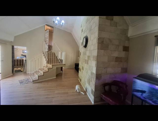 4 BEDROOM HOUSE FOR SALE IN BLACKRIDGE